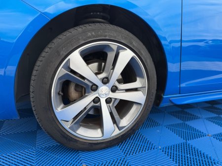2021 Peugeot 308 - photo 11