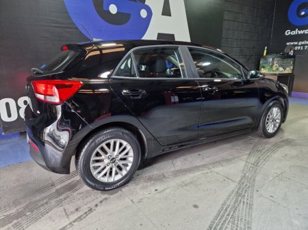 2019 Kia Rio - photo 10