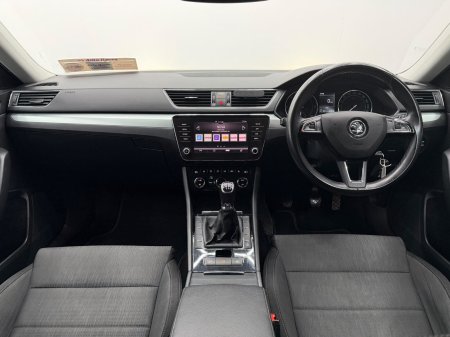 2019 Skoda Superb - photo 10