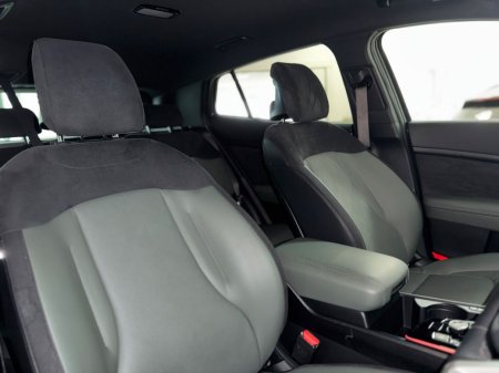 2025 Kia Sportage - photo 7