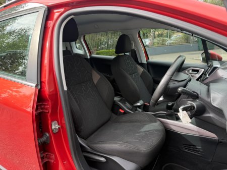 2015 Peugeot 2008 - photo 13