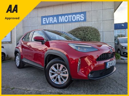 2025 Toyota Yaris Cross LUNA HYBRID AUTOMATIC 1.5 PETROL //LOW MILES//REVERSE CAMERA//KEYLESS ENTRY//ADAPTIVE CRUISE CONTROL