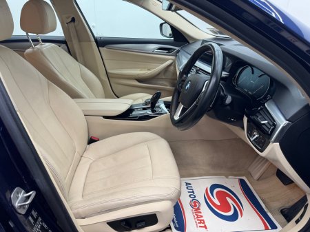 2017 BMW 5-Series - photo 8