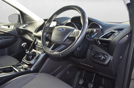 2019 Ford Kuga - photo 12
