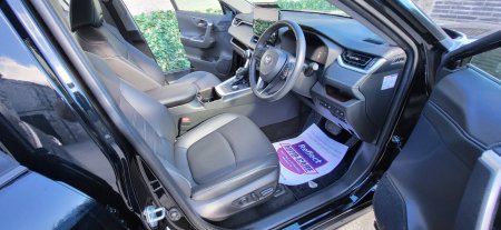 2025 Toyota RAV4 - photo 8