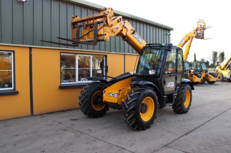 0 JCB  - photo 6