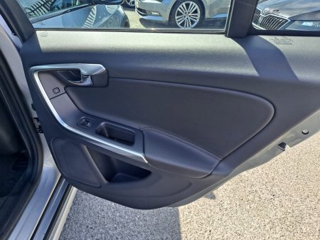 2015 Volvo V60 - photo 15