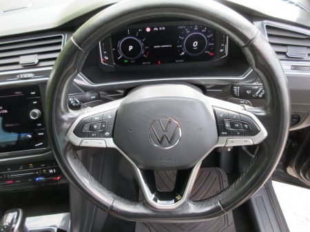 2022 Volkswagen Tiguan - photo 24