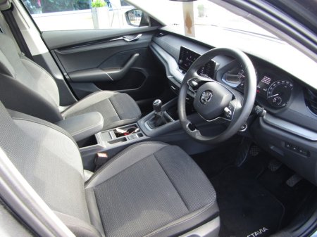 2024 Skoda Octavia - photo 9