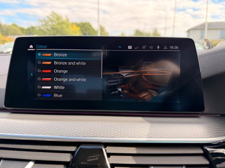 2020 BMW 5-Series - photo 14