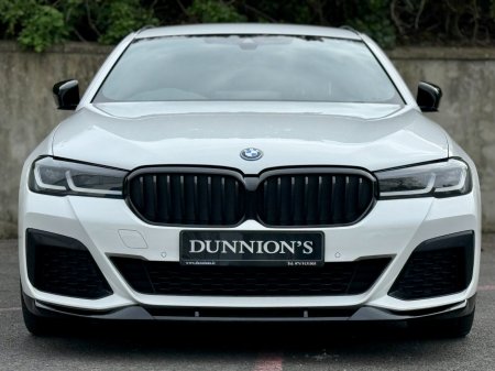 2023 BMW 5-Series - photo 3