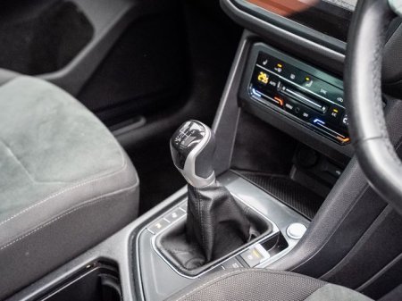2024 Volkswagen Tiguan - photo 4
