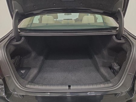 2023 BMW 5-Series - photo 13