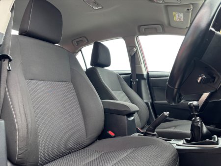 2016 Toyota Corolla - photo 19