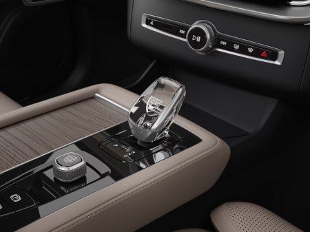 2027 Volvo XC90 - photo 13