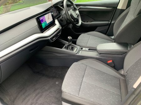 2022 Skoda Octavia - photo 23