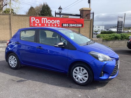 2020 Toyota Yaris - photo 2