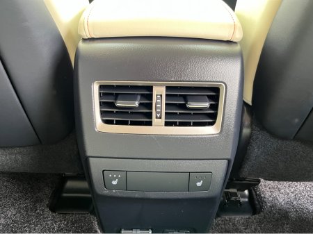 2022 Lexus RX450H - photo 11