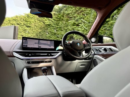 2024 BMW XM - photo 21
