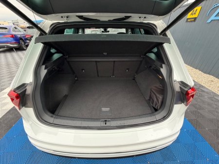 2018 Volkswagen Tiguan - photo 43
