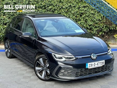 2023 Volkswagen Golf GTE 1.4 TSI PLUG-IN HYBRID ** HUGE SPEC ** // OPENING PAN ROOF // HEATED/VENTILATED LEATHER BUCKET S