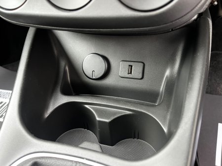 2015 Opel Corsa - photo 24