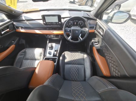 2022 Mitsubishi Outlander - photo 13
