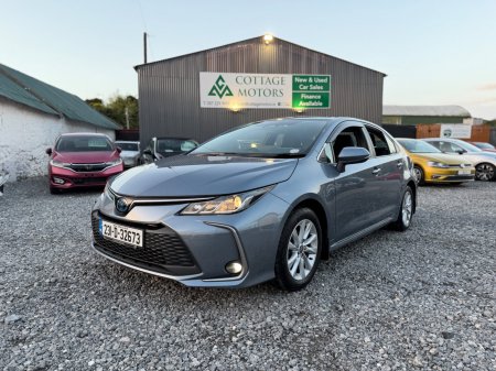 2023 Toyota Corolla 1.8 Hybrid Luna Saloon
