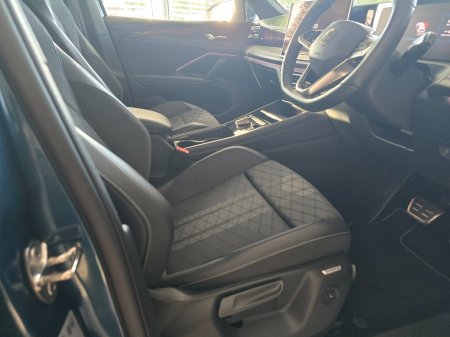 2025 Volkswagen Tiguan - photo 15