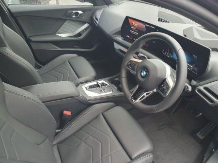 2026 BMW 1-Series - photo 6