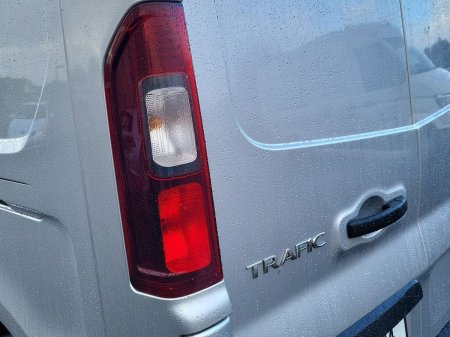 2017 Renault Trafic - photo 15