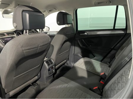 2022 Volkswagen Tiguan - photo 17