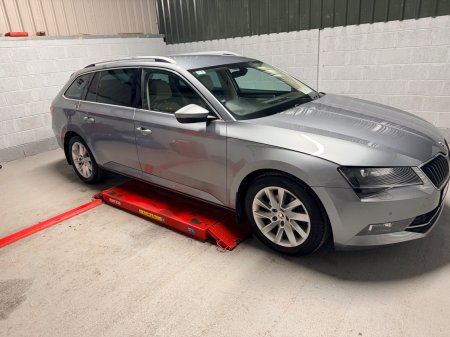 2018 Skoda Superb - photo 9