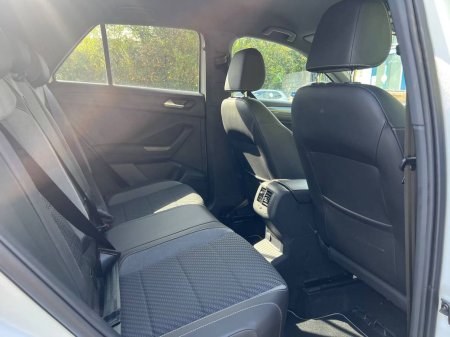 2020 Volkswagen T-Roc - photo 8