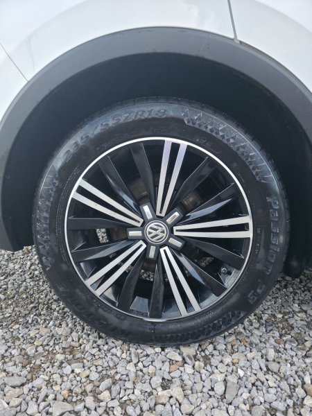 2017 Volkswagen Tiguan - photo 25