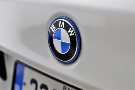 2023 BMW 5-Series - photo 15