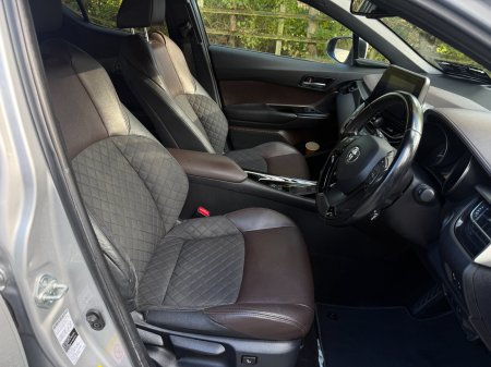 2017 Toyota C-HR - photo 12