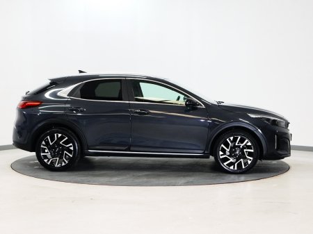 2023 Kia XCeed - photo 2