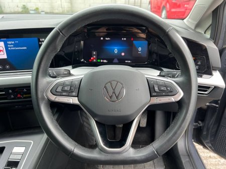 2023 Volkswagen Golf - photo 4