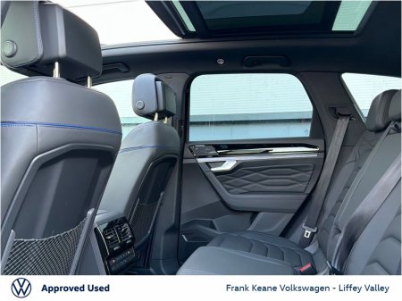 2026 Volkswagen Touareg - photo 6