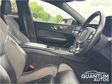 2022 Volvo V60 - photo 12