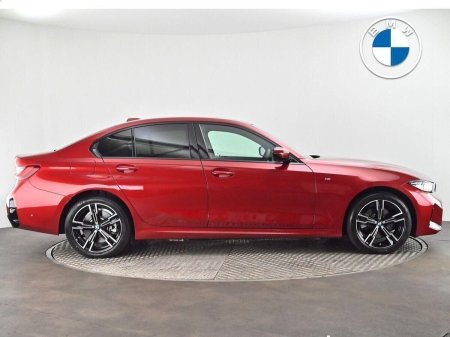 2025 BMW 3-Series - photo 23
