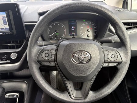 2024 Toyota Corolla - photo 17