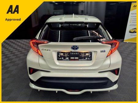 2017 Toyota C-HR - photo 16