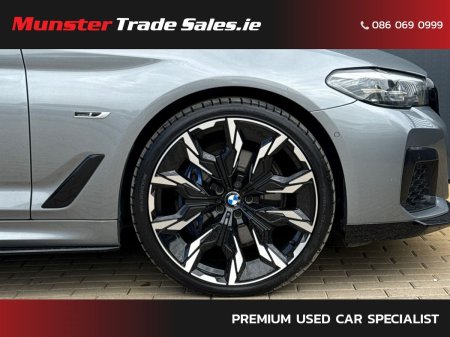 2023 BMW 5-Series - photo 6