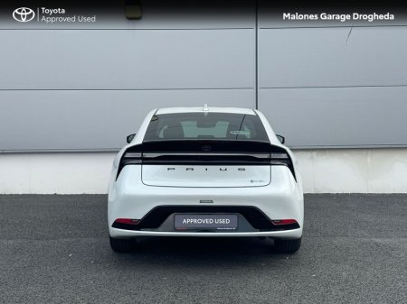 2025 Toyota Prius - photo 4