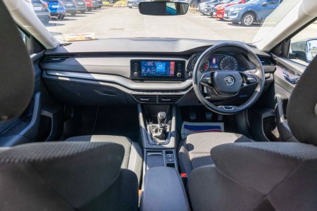 2022 Skoda Octavia - photo 14