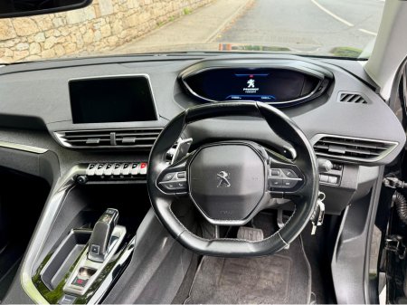 2020 Peugeot 5008 - photo 15