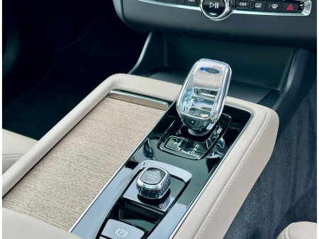 2025 Volvo XC90 - photo 7