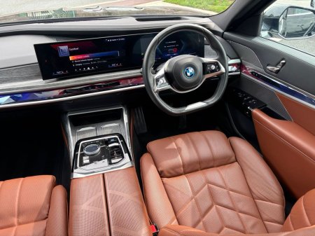 2024 BMW i7 - photo 18